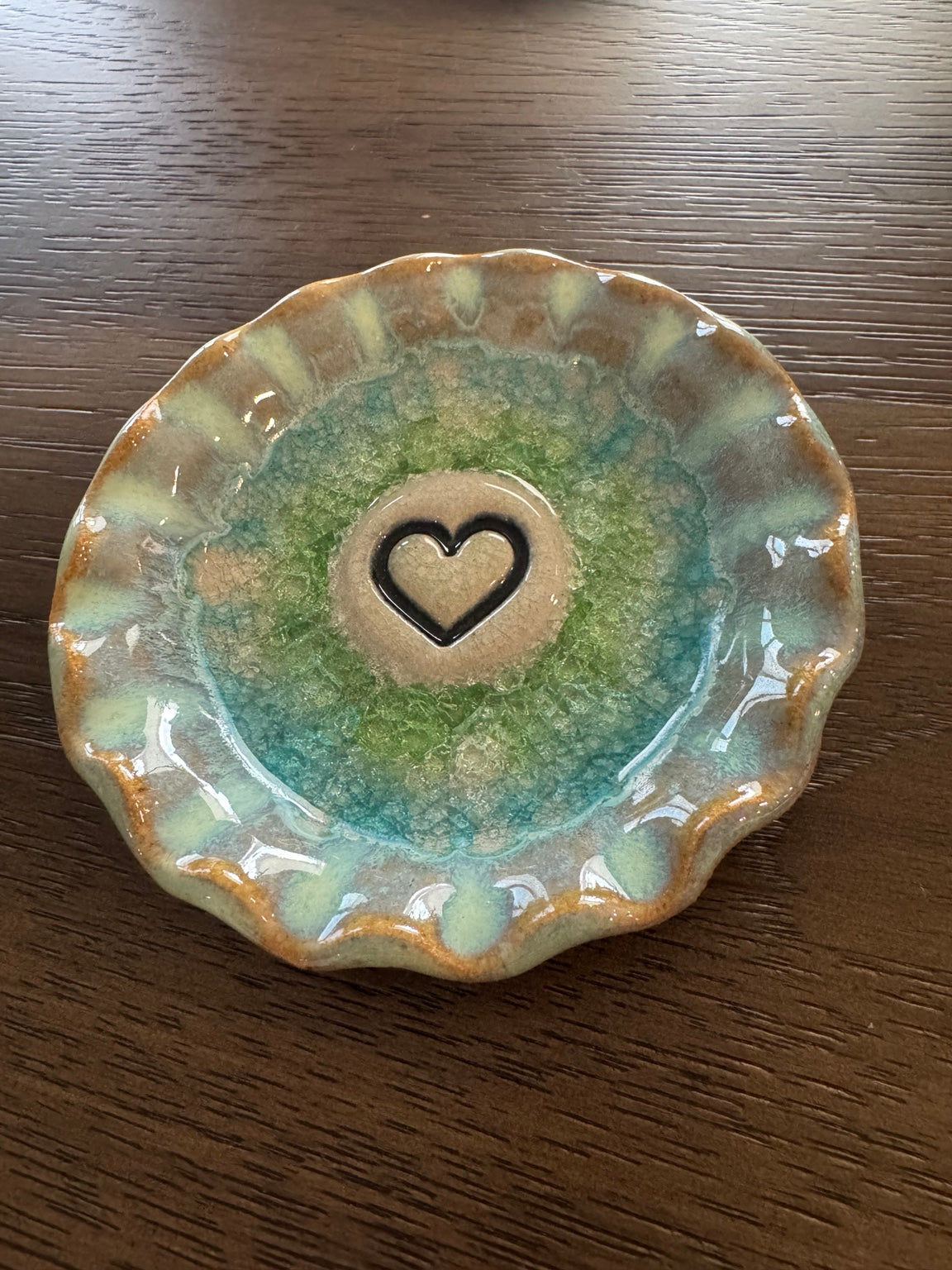 Original green heart pottery trinket dish